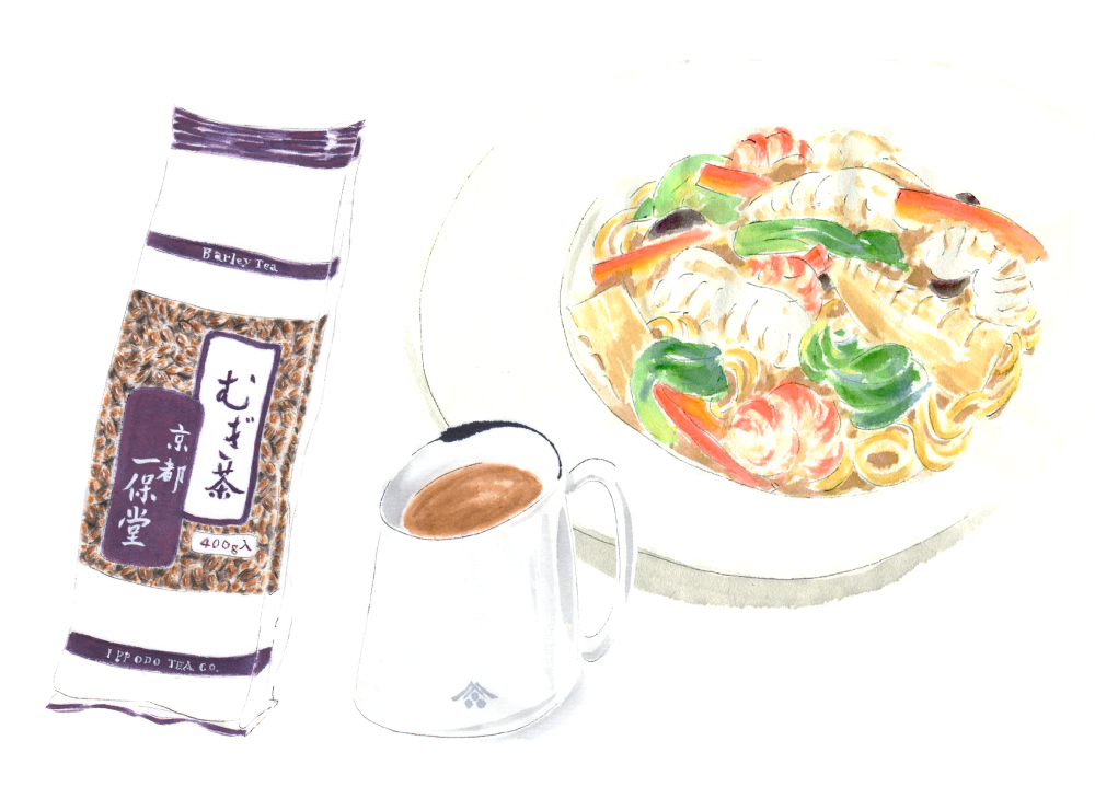 海鮮焼きそばとむぎ茶。