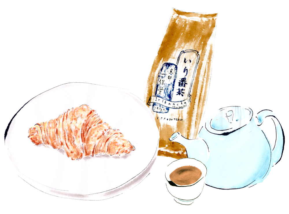 クロワッサンといり番茶。