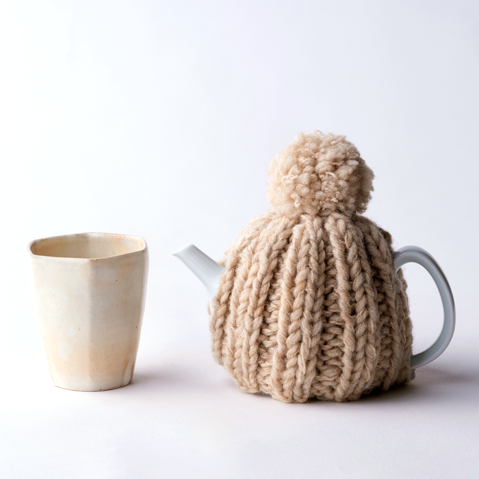 ティーポットでいり番茶を作る（リーフ）