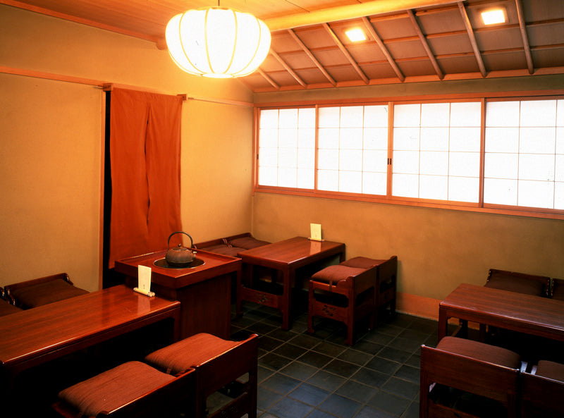 喫茶室「嘉木」の内観
