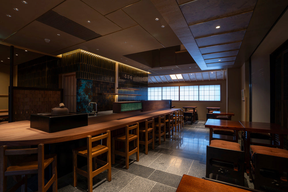 京都本店 喫茶室「嘉木」のカウンター